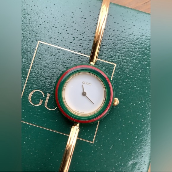 Gucci Popular Collectable Bezel Watch Bracelet